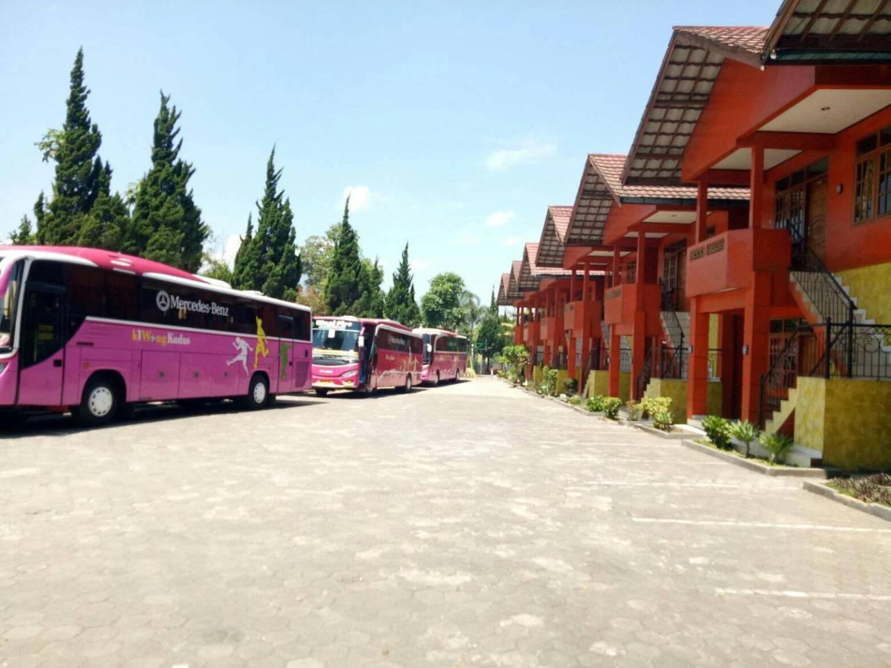 Villa Teratai Bandung Buitenkant foto